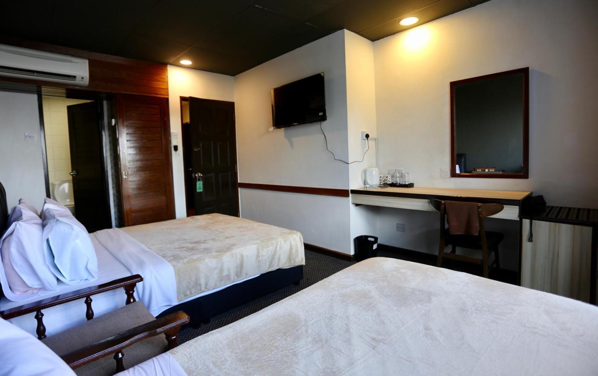 Fata Hotel By Project Borneo Κουτσίνγκ Εξωτερικό φωτογραφία