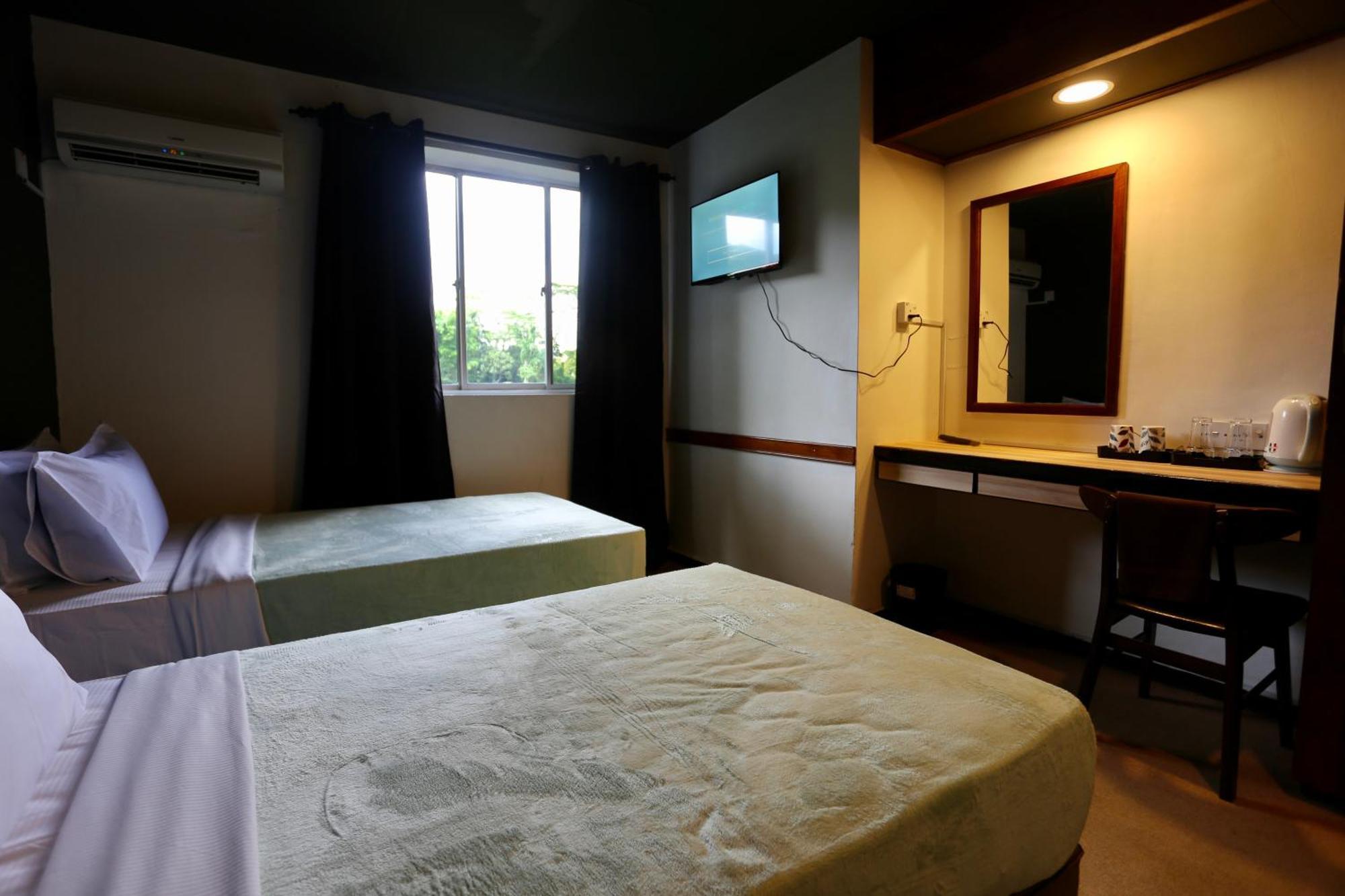 Fata Hotel By Project Borneo Κουτσίνγκ Εξωτερικό φωτογραφία